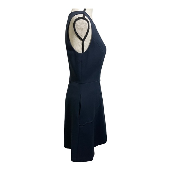 Eliza J sleeveless zipper back scallop trim pockets dress. Blue.size 4. … - Picture 6 of 11